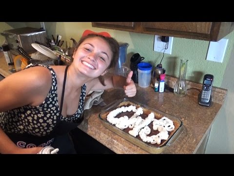 How to Make Graham Cracker Pudding Pie - Cooking with Steph #4