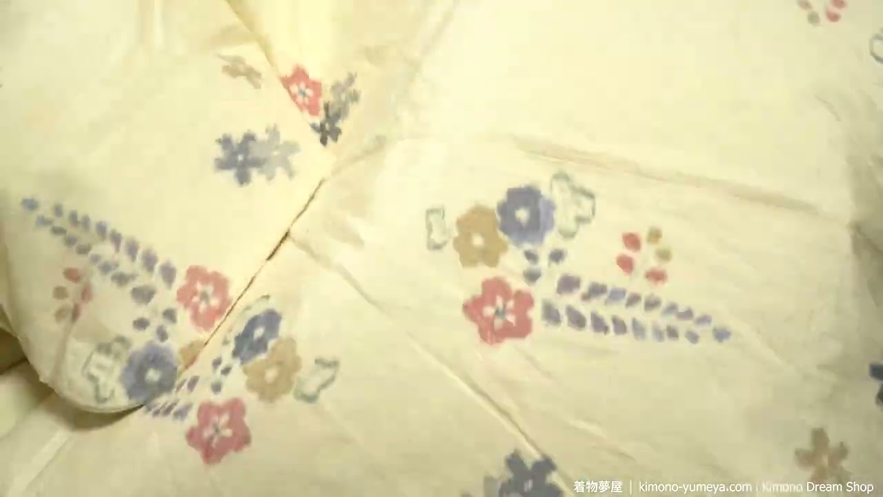 Light Yellow Floral Komon Kimono Weaved-In Colorful Flowers Tsumugi Paulownia Chrysanthemums Sakura