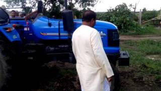 Mini combine, Multi crop cutter thresher mfg. By Jagdamba Agro Industries 