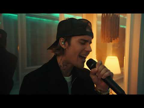 Justin Bieber - Off My Face (Live from Paris)