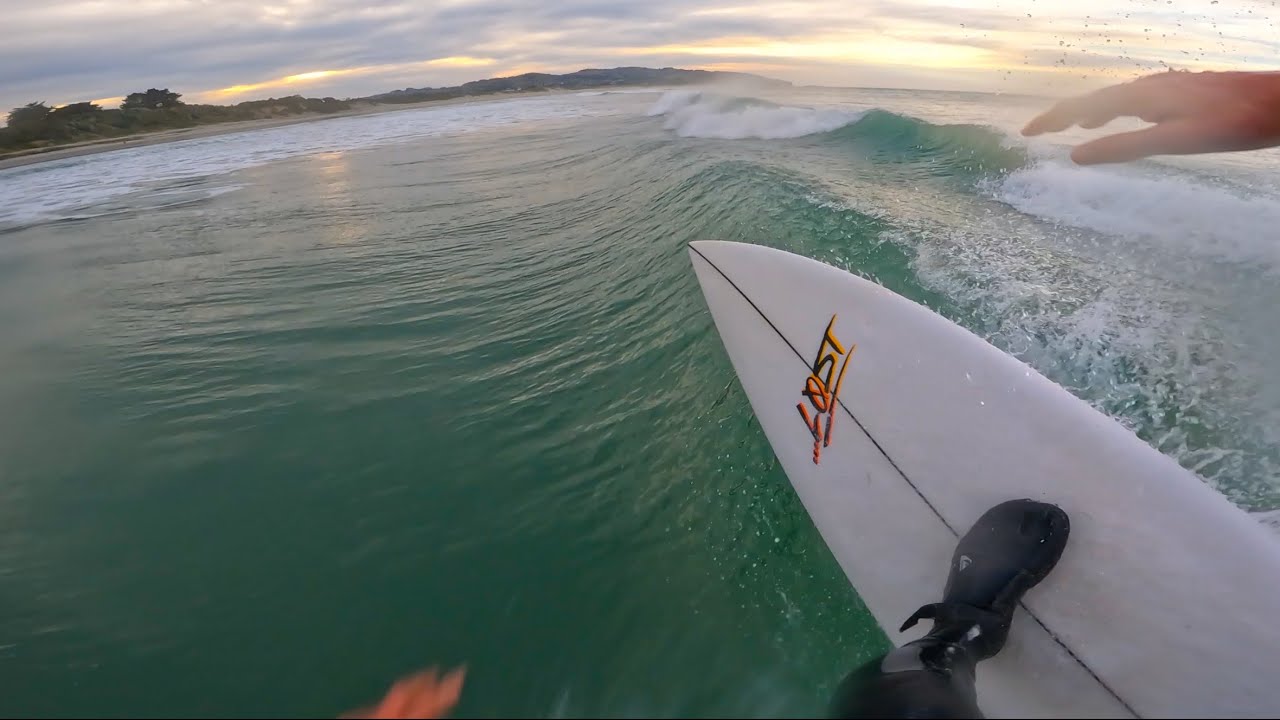 SURFING IN TOWN IN WINTER | RAW POV 