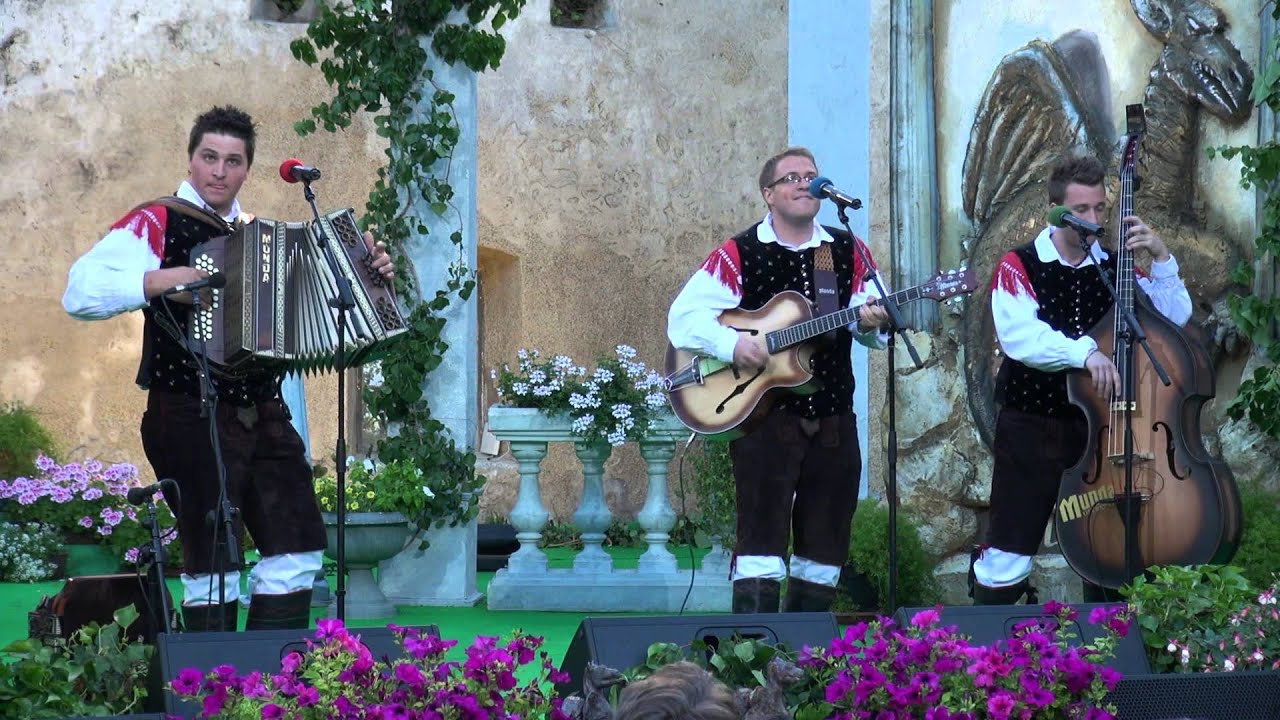 Ansambel Glas-Zame je najlepša (v živo)