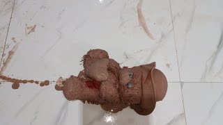 Bathing the smelly dirty bear! Washing the doll#asmr