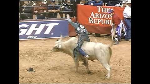 Dean Wilson vs Axe Dance - 99 PBR Phoenix (83.5 pts)