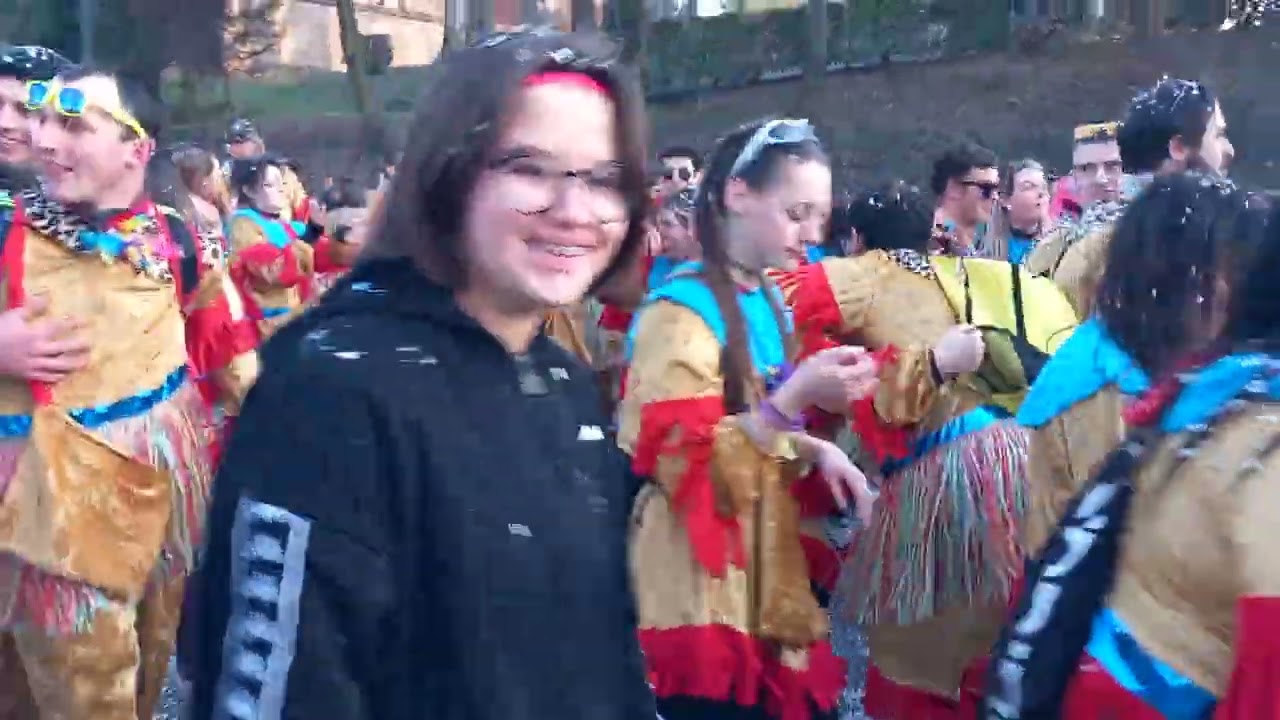 Carnevale di Torino 2023 - Sfilata dei carri allegorici al Parco Pellerina