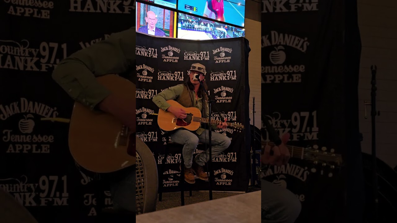 John Morgan- Long ride home- Hank FM Close up concert