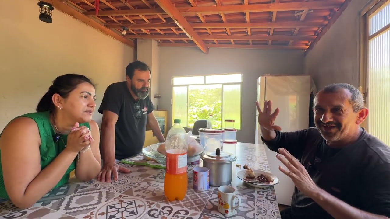 TÍ CLÓVIS FEZ UM ALMOÇO ESPECIAL!