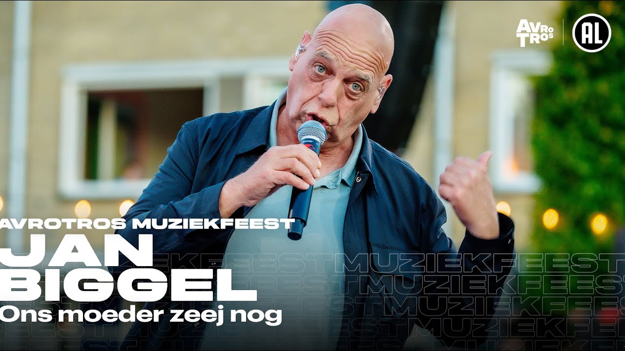 Jan Biggel - Ons moeder zeej nog (LIVE) • Muziekfeest op het Plein 2024 // Sterren NL