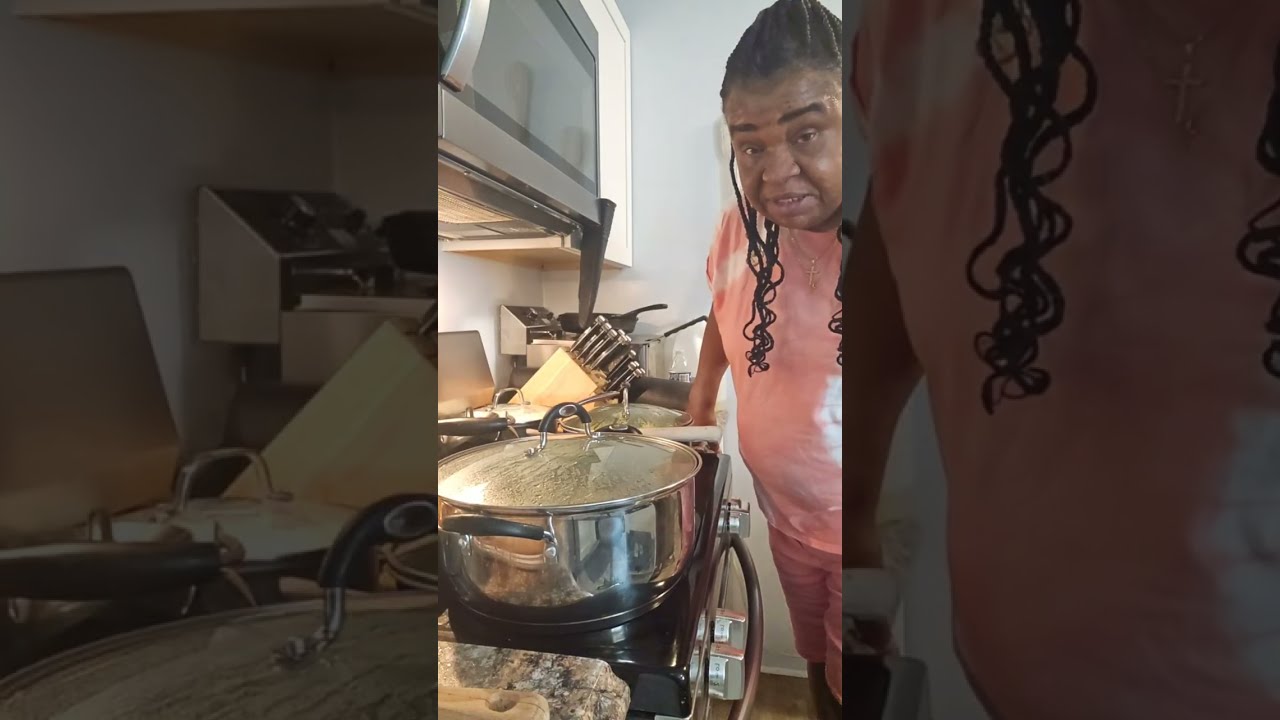 Lovin 912 is live! Sunday cooking