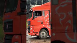 #truck #truckdriving #girl #driver #truckingirl #viral
