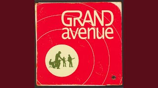 Vignette de la vidéo "Grand Avenue - Dancing Shoes"