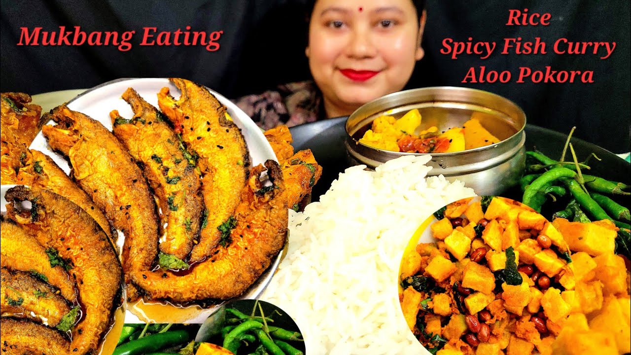 Asmr Eating Delicious Huge Spicy Fish Curry With Hot Rice|Aloo Pokora With Curry leaves|Mukbang🔥🐟🌿🐟🐟