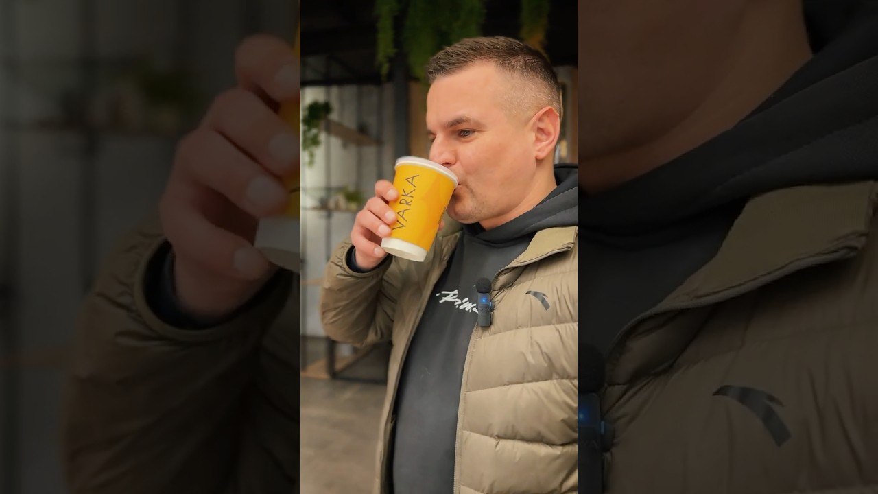 Пока в кофейне ремонт, Максим вывозит в одиночку))