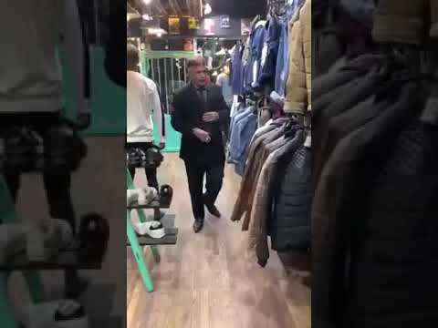 كسم ابني علي كسم الي يجيبه لباس