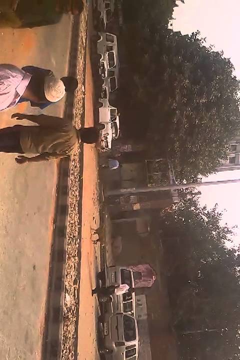 Fight Of Majnu Ka Tila YouTube