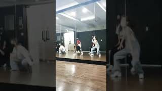 Everglow First Dance Mirrored