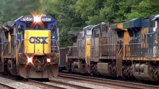 Pair CSX Dash 8 Standard and Wide Cab in YN2  Paint