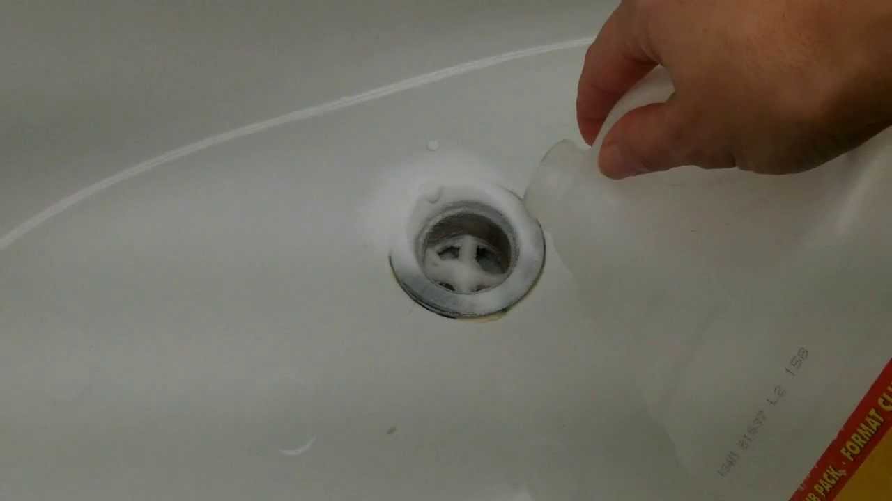 How to Clean a Tub Drain and Prevent Clogs Easy Tip No Harsh