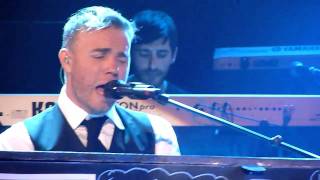 Gary Barlow feat. Midge Ure - Eight Letters - GB40 20/01/11