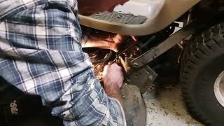 how to take a belt off and put a new one on the mower deck Craftsman DLS 3500 riding lawn mower