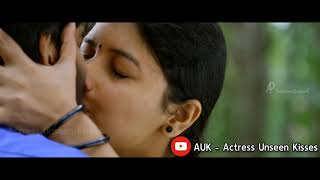 Santhwanam Actress Raksha Raj Hot Kiss Malayalam Serial Actress Hot Auk - Actress Unseen Kisses