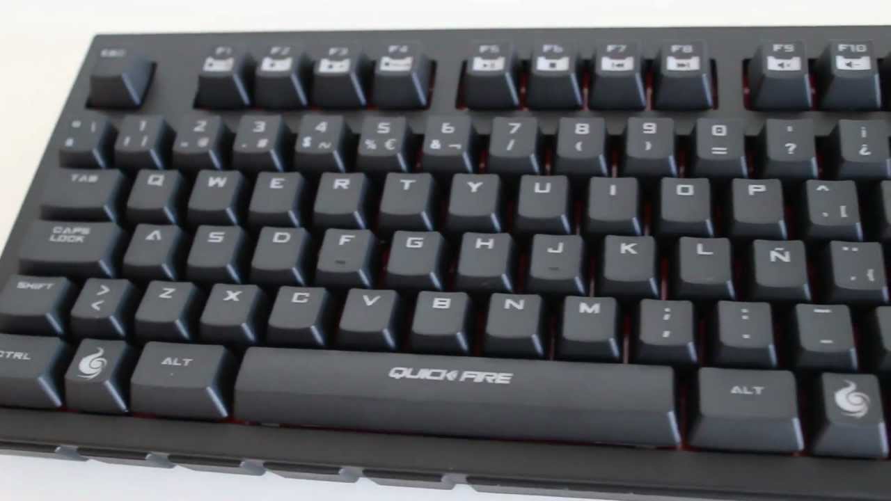 [Preview] CM Storm QuickFire Pro @ www.traficantesdehardware.com - YouTube