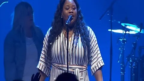 Video 1 003 Tasha Cobbs Leonard   Break Every Chain Live At Passion City Church