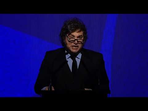 Milei pidió "quemar en la hoguera" a los periodistas y Bullrich puso cara de desaprobación
