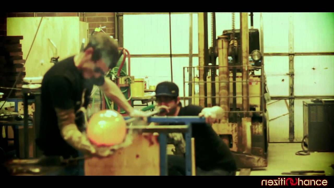 HOUSE OF GLASS - E1 - FINAL YOUTUBE.mov