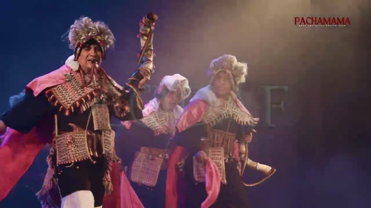 Bolivianita Aullagas ft Pujllay Clyza Gala Senior 2025 CODAF