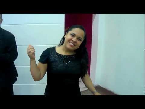 Cassiane mandando abraço pra Fabinho Batera e Raquel