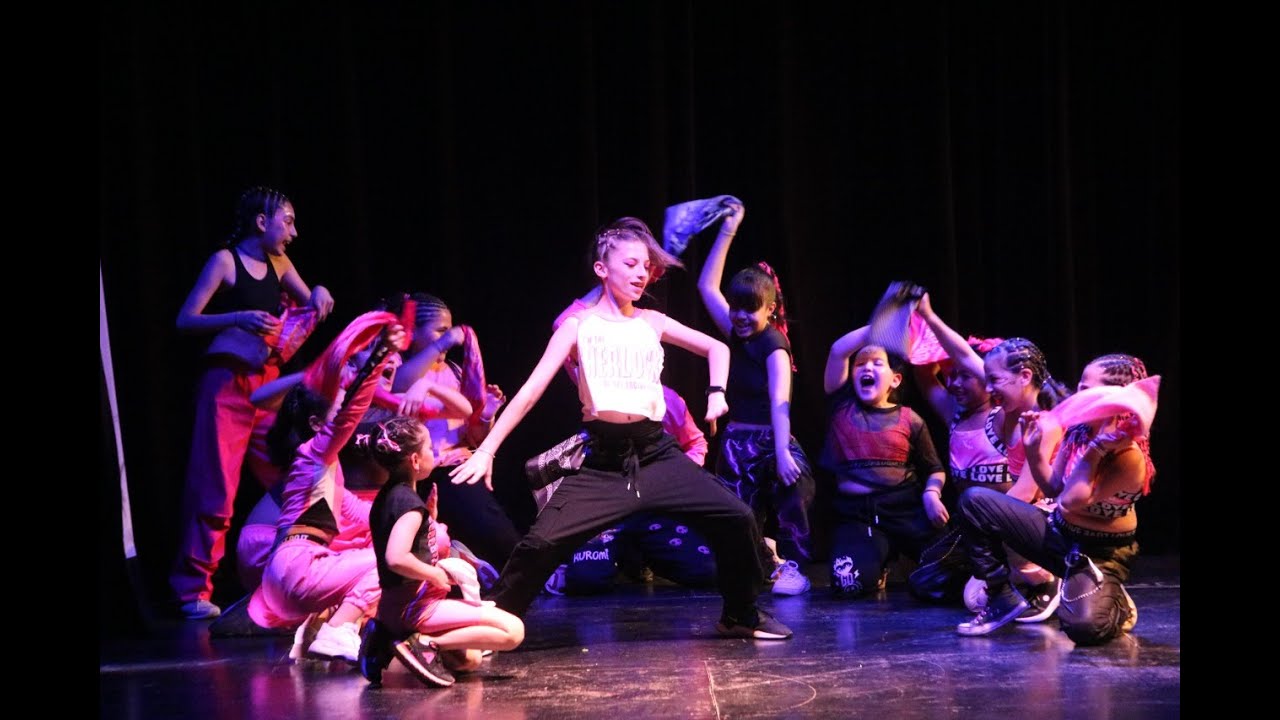 El Estudio de Danzas "Fama" hizo su cierre en El Calafate