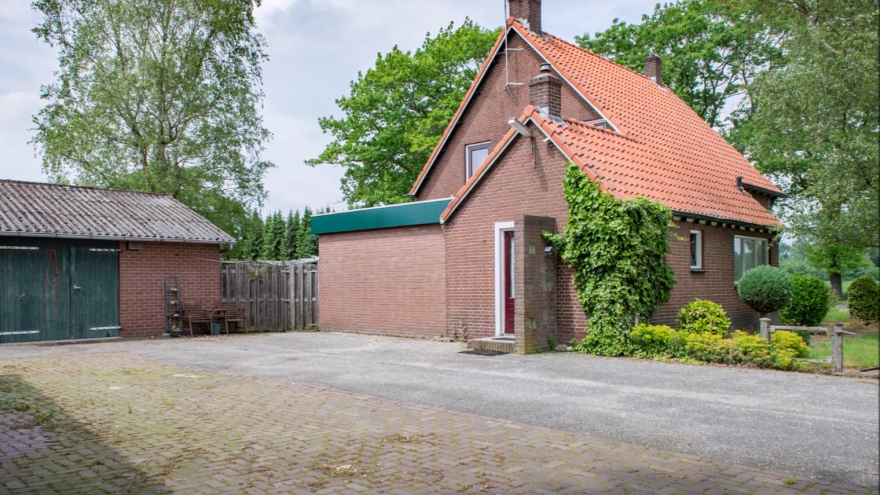 Vredenseweg 102 te Groenlo