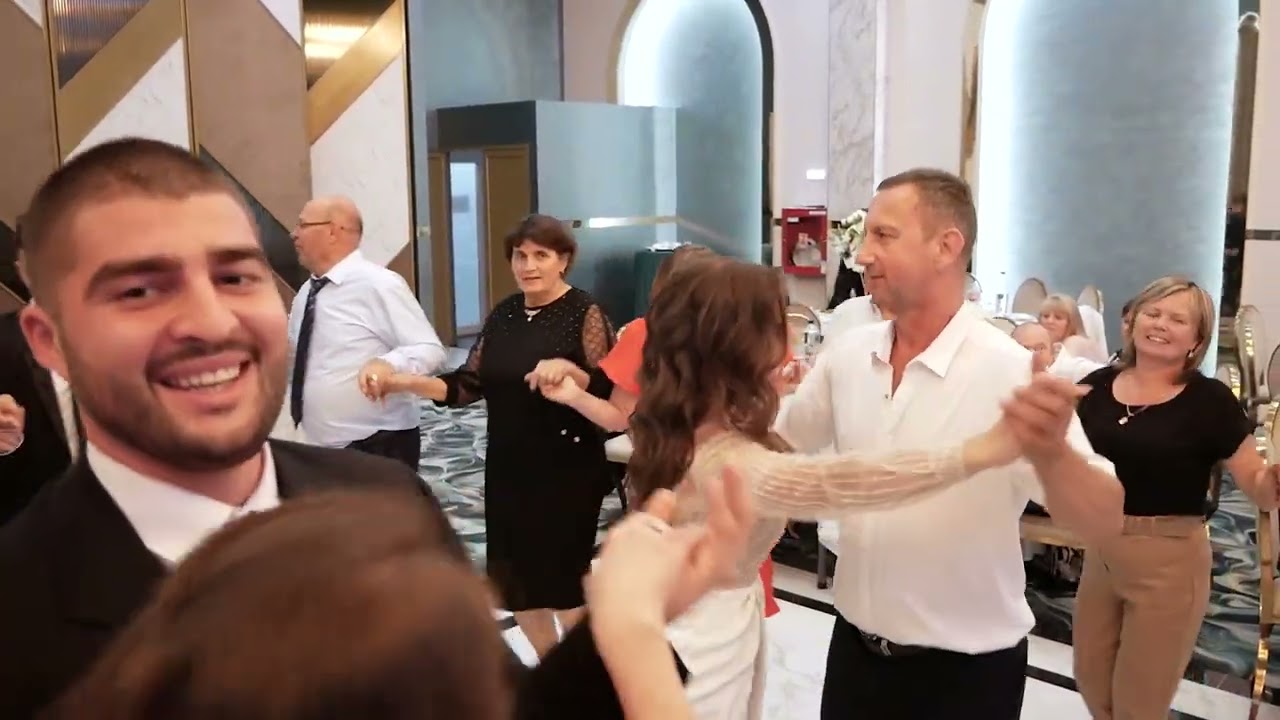 Marin Padury mVoice band