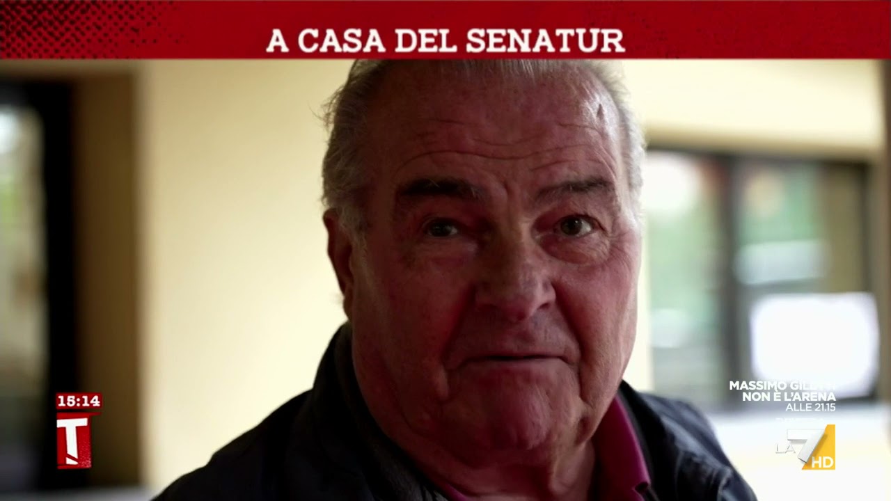 Viaggio tra i nostalgici di Umberto Bossi