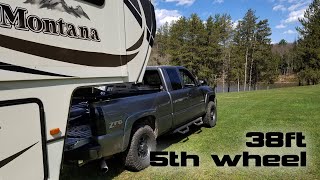 B&W Companion 5th wheel with 8.1 ZF6 Silverado  headed to the lake