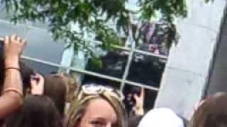 Cody Simpson- iyiyi acoustic Early Morning Show