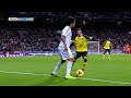 Marcelo invents dribbling never seen in football
