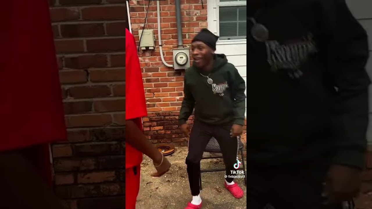 He messed up my PCY shirt : (she messed up my Ariana grande shirt remake) 