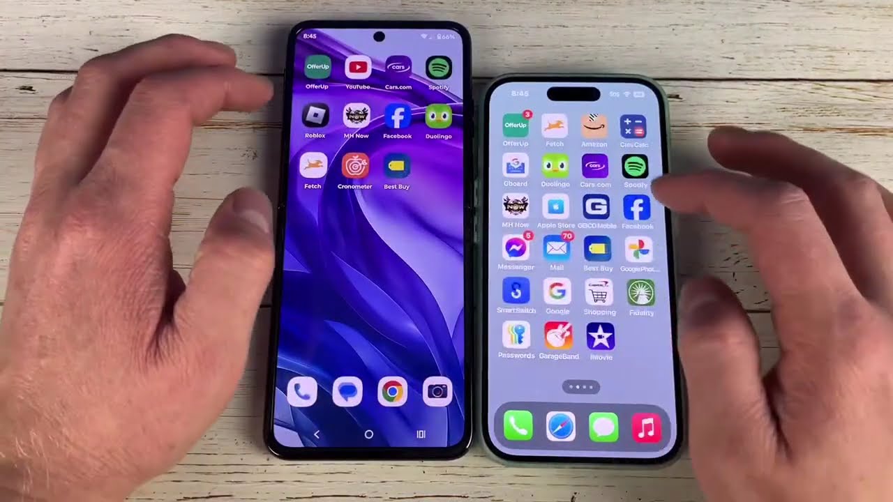 iphone 16 Vs 2024 Moto Razr+ Speed Test Comparison - YouTube