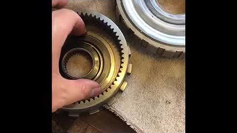 200-4R Rebuild Step 2: Low Reverse Piston and Rear Planetary Upgrade