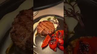 Так выглядит сочнейший бифштекс 🔥👌#shortvideo #shorts #рекомендации #resturent #chef