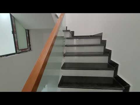 Video mẫu nhà 4 tầng xây độc lập sân cổng riêng. tôn Đức... - youtube