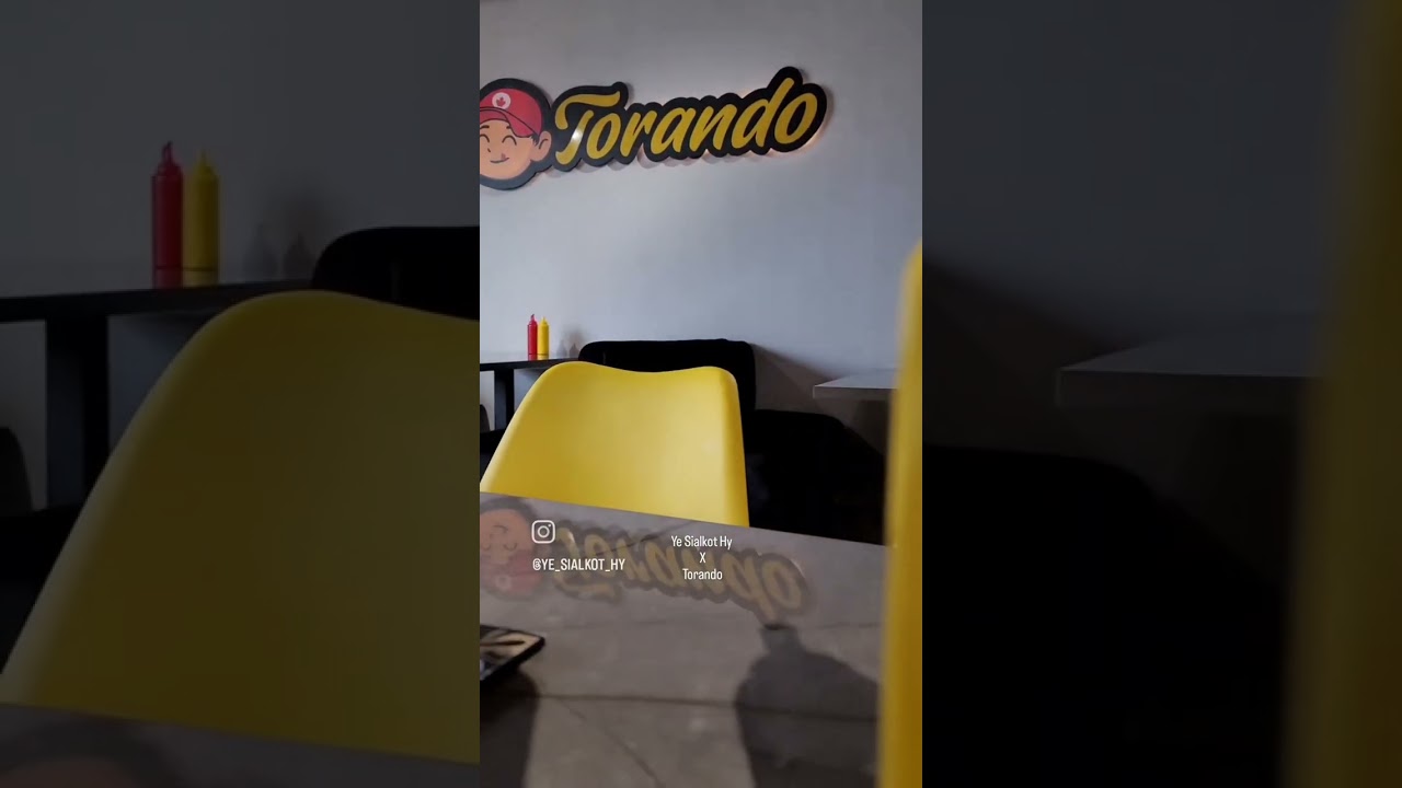 Sialkot mai Fast Food Restaurants ka ek aur khilari! Torando Pizza and Burgers. Mazaydaawr!