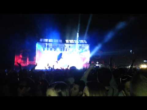 GIUSEPPE OTTAVIANI @ SUBCULTURE BS AS 2013-Magenta