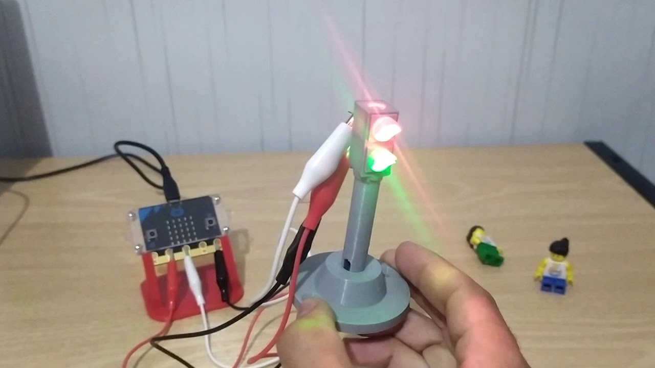 Microbit Uso de Leds com função dos botões - YouTube