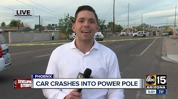 Car crashes into Phoenix power pole, knocks out power to hundreds