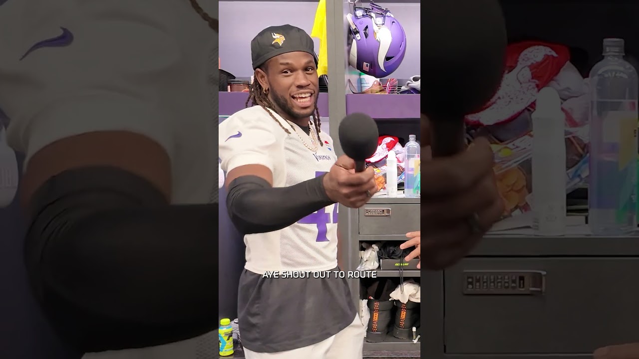 Asking New Vikings Teammates Questions 👀 | Tell Us With Metellus