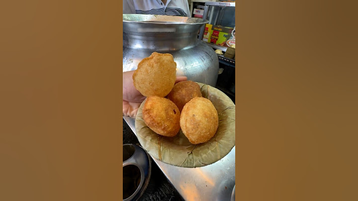 making a 😍 most famous Panipuri big Panipuri and very hygienic👌🏻in street ￼#shorts #food