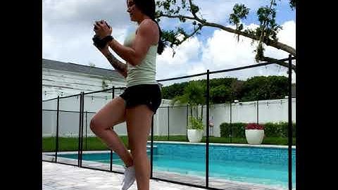 Single Leg RDL to Overhead Press